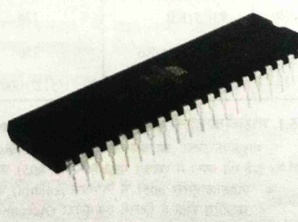 microcontroller 8051 pin diagram hindi